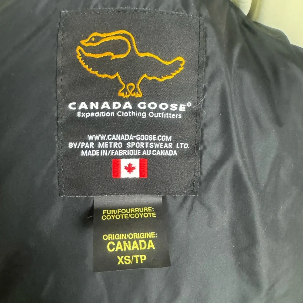 Rare Vintage Canada Goose Full-Length Down Parka – Metro Sportswear XS - Picture 15 of 16